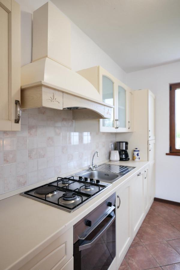 Villa Ena With Pool & Jacuzzi Donji Kasic Exterior foto